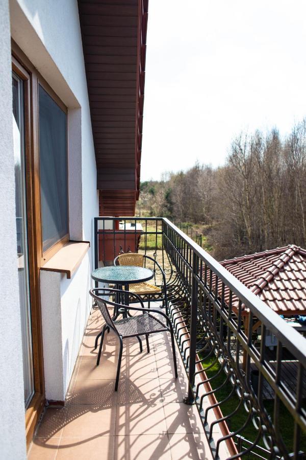 Ewa Pokoje Goscinne Mieroszyno Exterior photo
